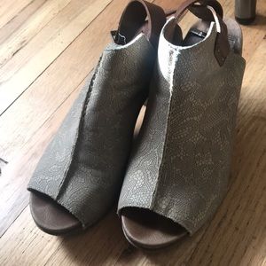 Dansko Reggie Nubuck